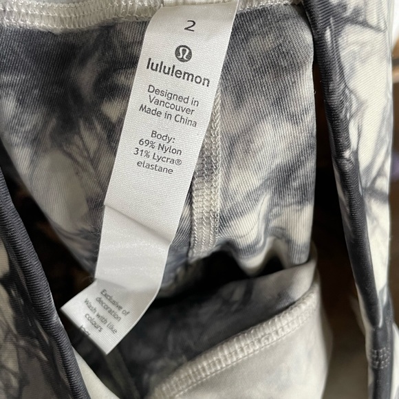 Lululemon wunder under - Picture 3 of 4